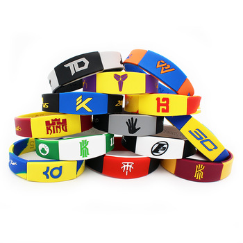 Customized silicone bracelet in cheap price and fast delivery